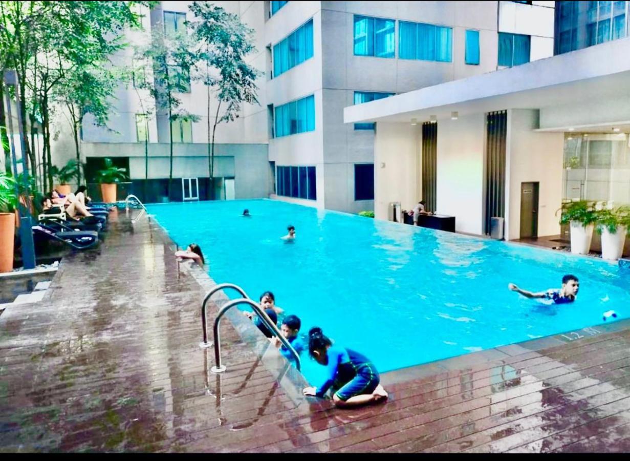 Summer Suites Near Klcc Kuala Lumpur Extérieur photo