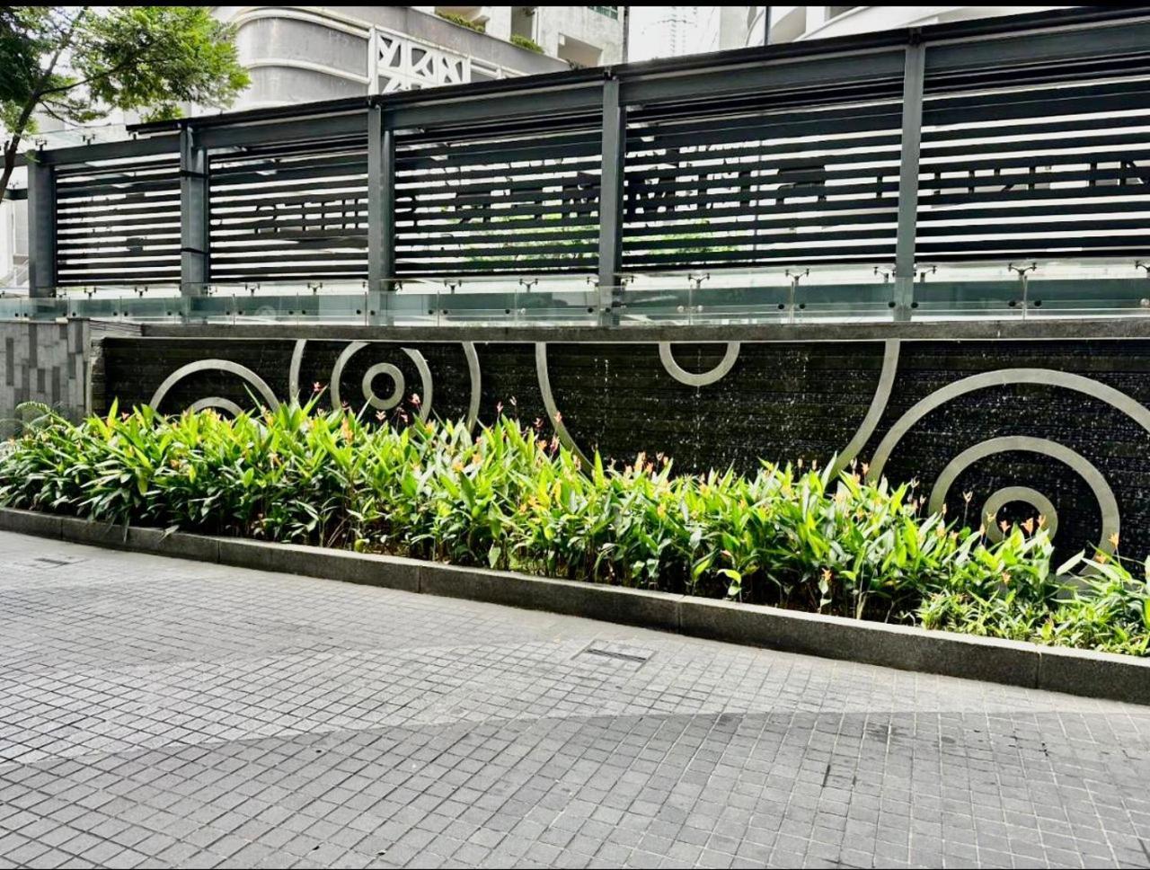 Summer Suites Near Klcc Kuala Lumpur Extérieur photo